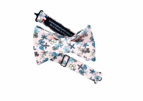noeud papillon fleuri rose