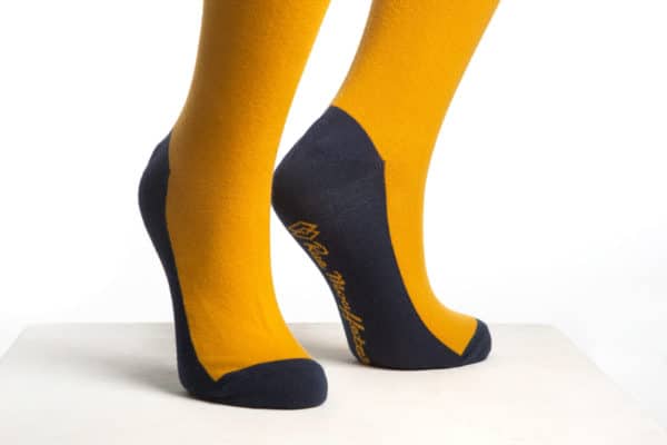chaussette bleu moutarde